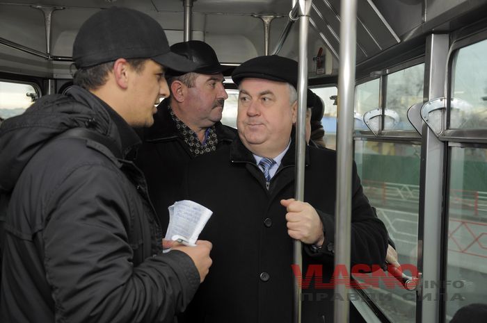 Tram8