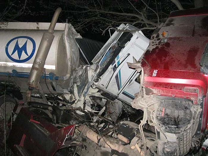 Внаслідок автопригоди на Вінниччині постраждали дві людини
