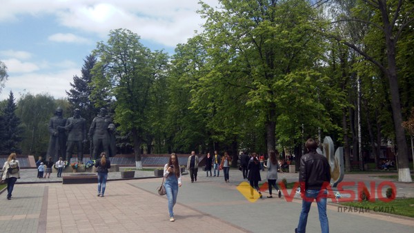 Пам'ятники солдатам та  воїнам-визволителям не демонтовуватимуть 