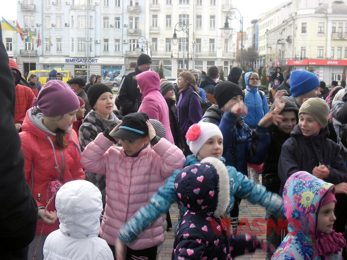 Вінничани День здоров’я провели під стінами міської ради