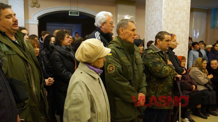 Вінниця знову тужить за полеглим воїном: прощання із “Сантою”