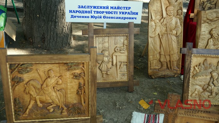 виставка робіт народної творчості у Вінниці фото
