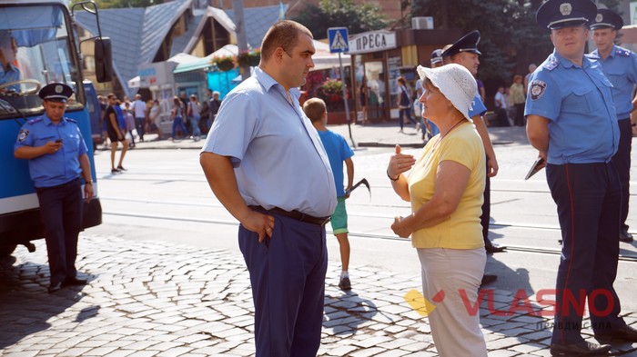 мітинг проти децентралізації у Вінниці фото