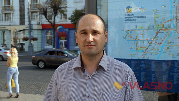 зникла "ялинка" на Майдані Небесної Сотні у Вінниці - Сергій фото 