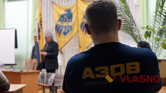Василь Шкляр у Вінниці фото
