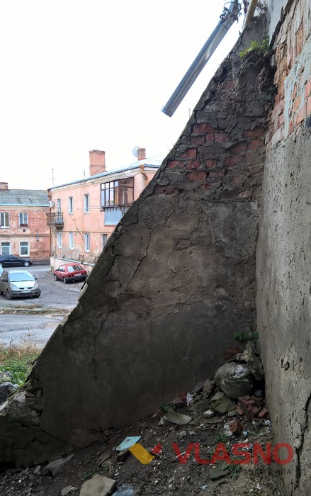 найстаріший будинок у Вінниці фото