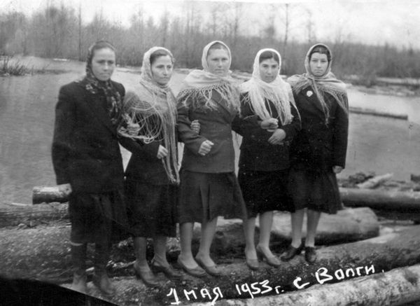 Унікальні світлини депортованих кримських татар оприлюднили історики 