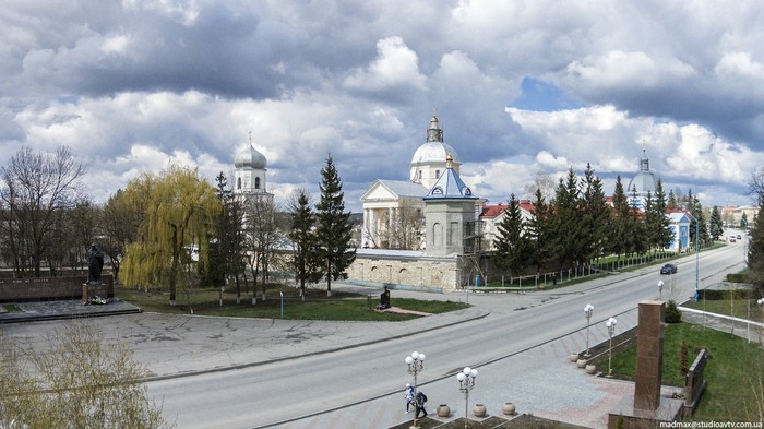 чоловічий Свято Миколаївський замок монастир у Шаргороді фото