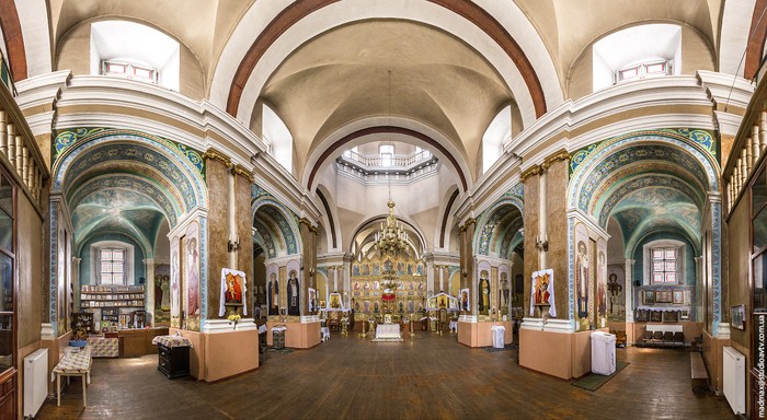 чоловічий Свято Миколаївський замок монастир у Шаргороді фото