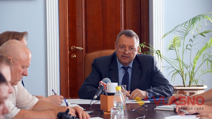 нарада з приводу МСЕК у Вінницькій облраді фото