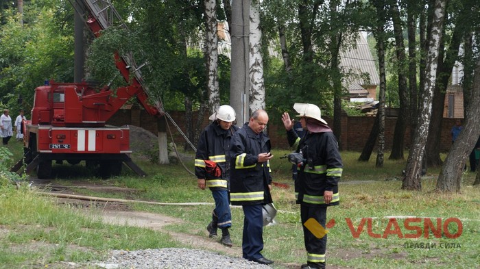 пожежа у Вінницькій міській лікарні швидкої допомоги фото