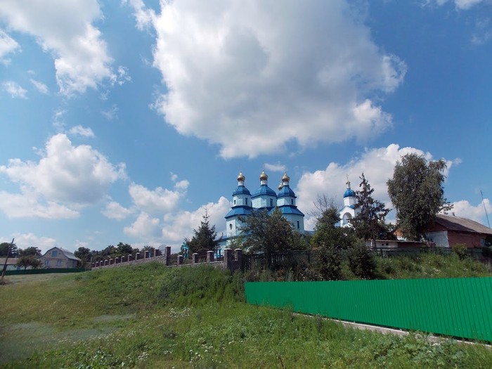 Михайлівська церква у селі Дашів на Вінниччині фото