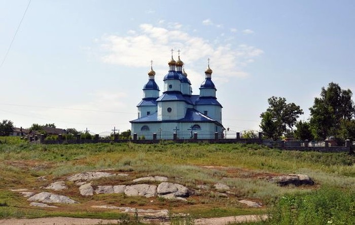 Михайлівська церква у селі Дашів на Вінниччині фото