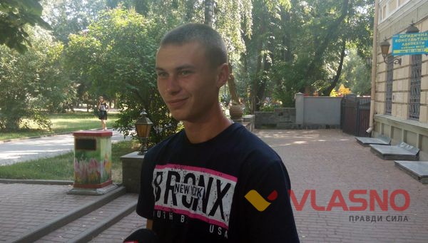  Андрій Знаміровський фото