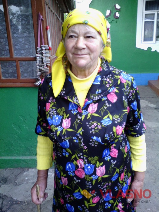 бабуся Юля з Буші фото