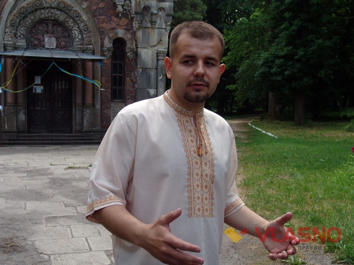 відкриття дошки Владиславу Городецькому у селі Печера на Вінниччині фото