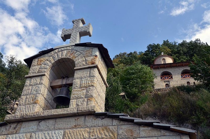 Лядовський Свято-Усікновенський скельний монастир фото