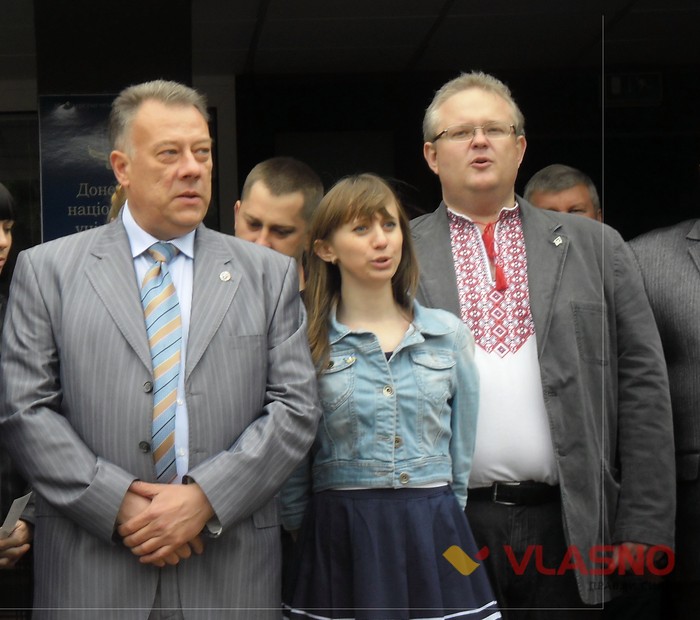 встановлення кованої троянди у Вінниці фото