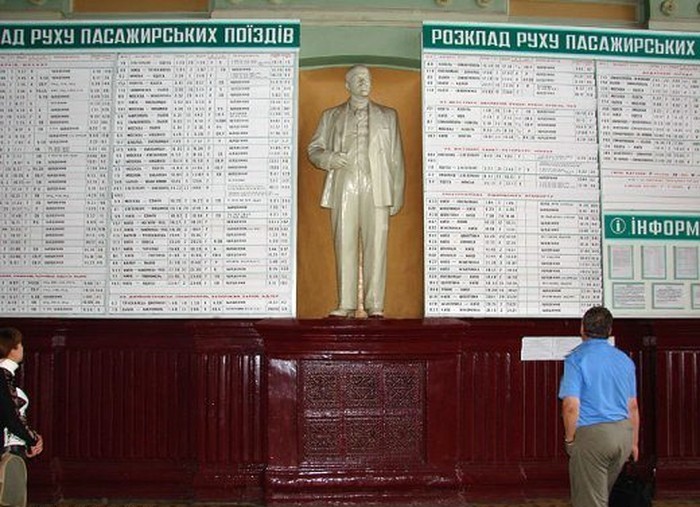 Козятинський залізничний вокзал фото