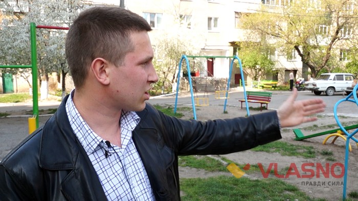 Діти більше року  грались посеред іржавих цвяхів фото