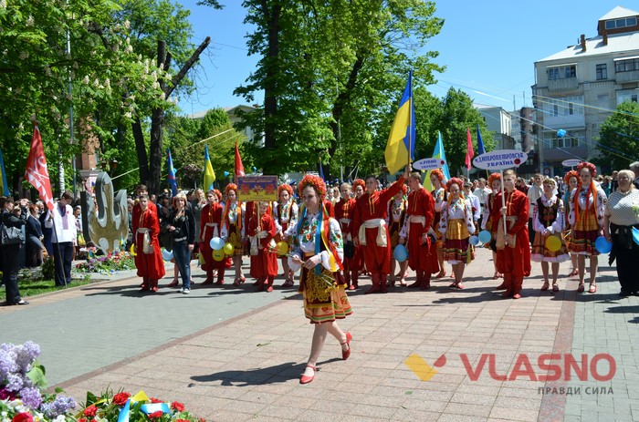 Хода миру до Дня Перемоги у Вінниці фото