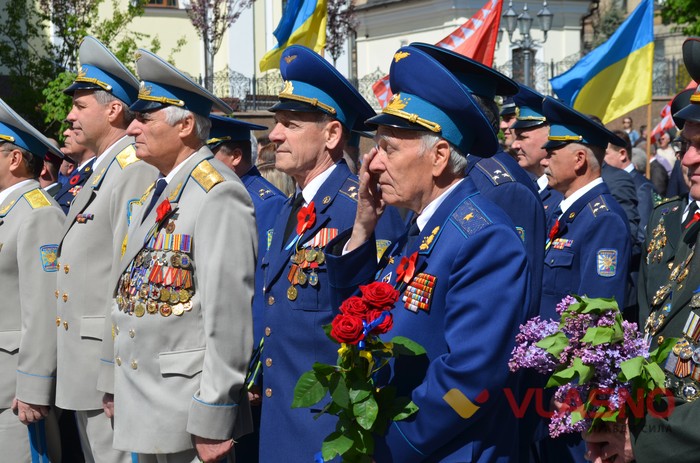 Молебень до Дня Перемоги у Вінниці фото