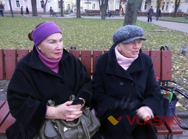 опитування про громадські вбиральні - вінничанки Тетяна і Валентина фото