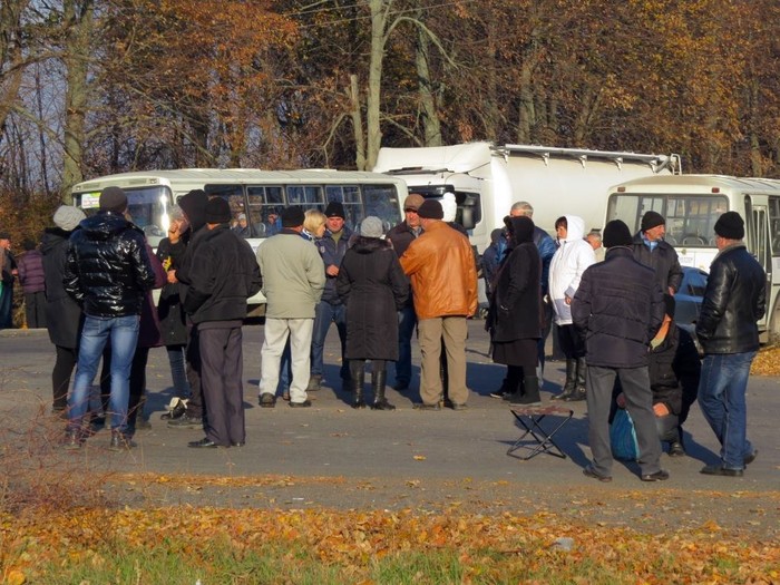 перекриття дороги у селі Четвертинівка фото