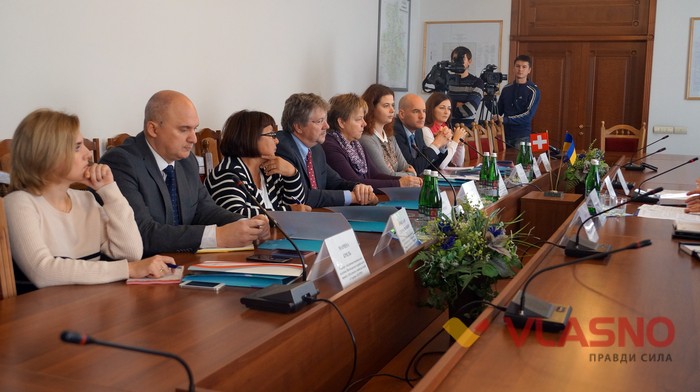 прес конференція щодо швейцарсько українського проекту Підтримка децентралізації в Україні DESPRO фото