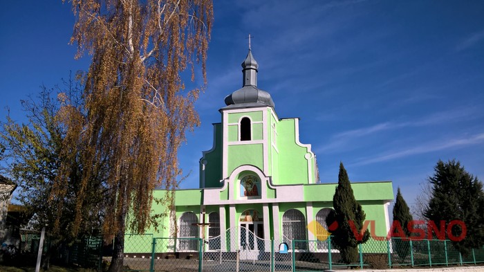 Церква Різдва у Вороновиці фото