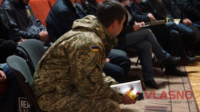 перевізники бійців АТО у Вінниці фото