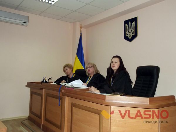 суд-Давиденко-фото