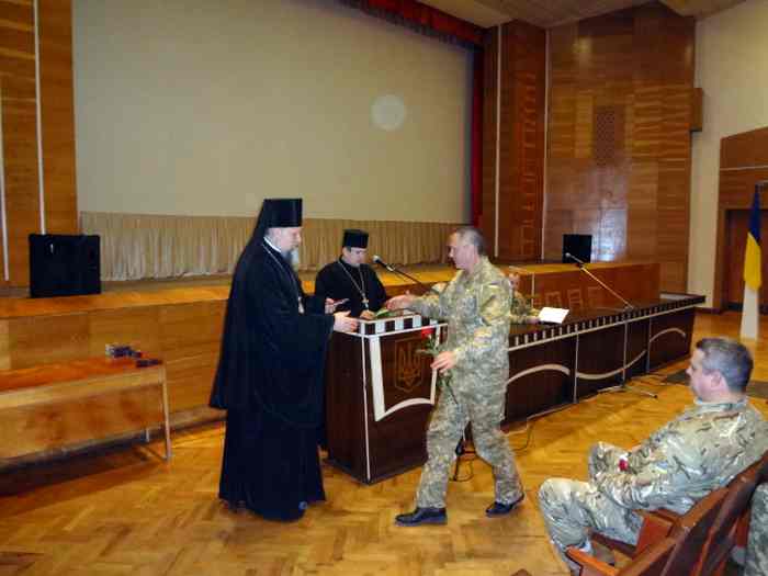 нагородження бійців АТО медаллю За жертавність та любов до України у Вінниці фото