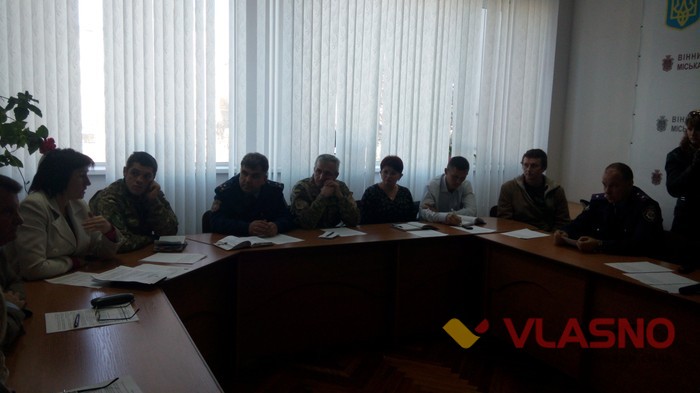 у Вінницькій міськраді обговорюють виділення ділянок для бійців АТО фото