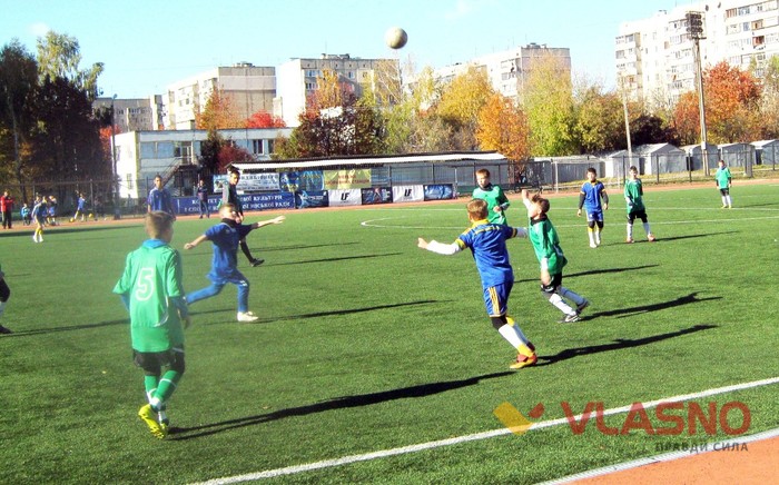 турнір з футболу серед юнаків пам'яті Олексія Сівака фото