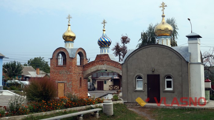 церква у Сабарові фото