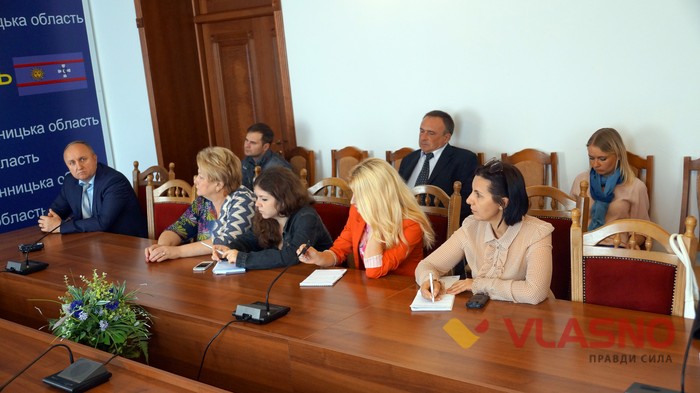 прес-конференція з Костянтином Ващенком у Вінниці фото