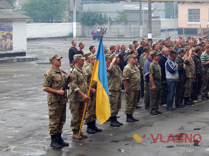 збори загону територіальної оборони у Вінниці фото