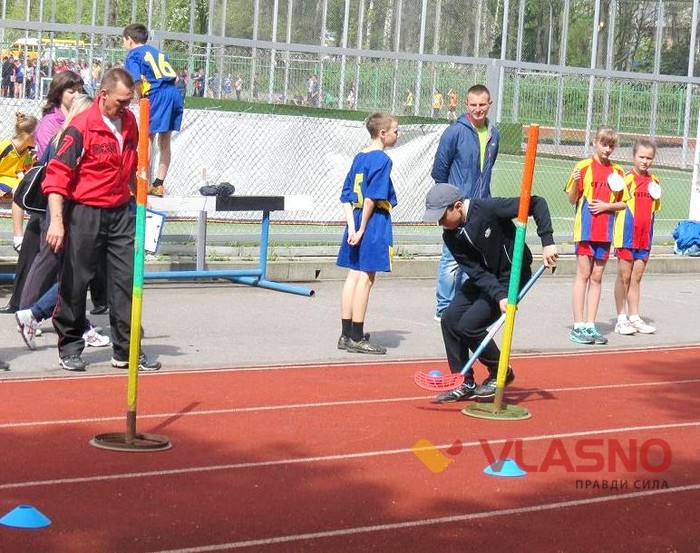 спортивні змагання Олімпійське лелеченя фото