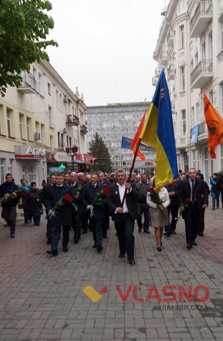 вшанування чорнобильців у Вінниці фото