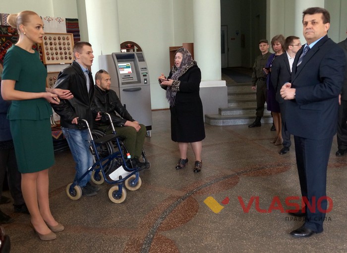 протест університету Україні у Вінниці фото