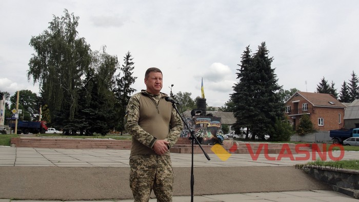 прощання із загиблим атовцем у Вінниці фото