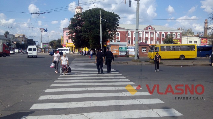 патрулювання біля вінницького вокзалу фото