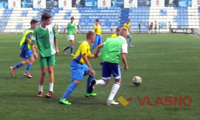 юнацький турнір з футболу Вінниця фото