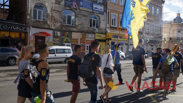 патріотична хода азов вінниця фото