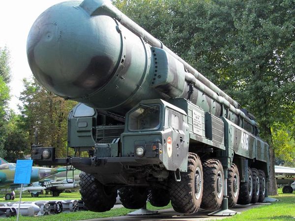 Вінничан запрошують подивитися на винищувачі, гелікоптери, ракети, авіабомби 