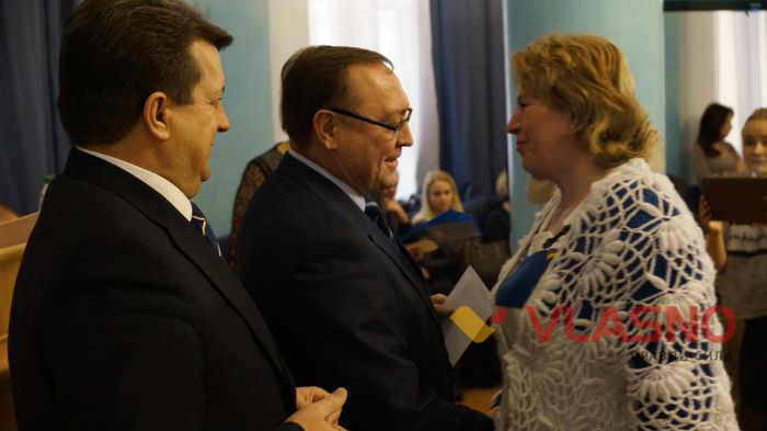 Міністерство оборони нагородило вінницьких волонтерів 