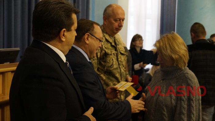 Міністерство оборони нагородило вінницьких волонтерів 