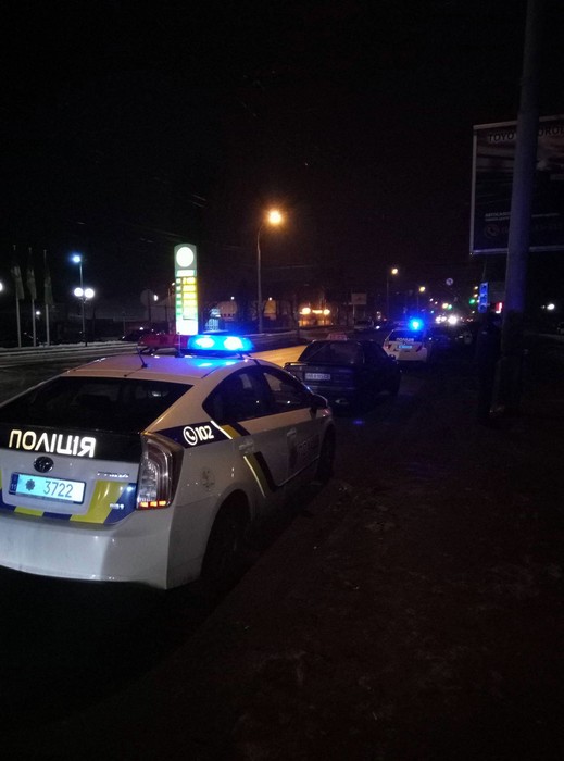 конфлікт між таксистами та поліціянтами у Вінниці фото