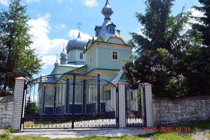 церква у селі Кацмазів фото